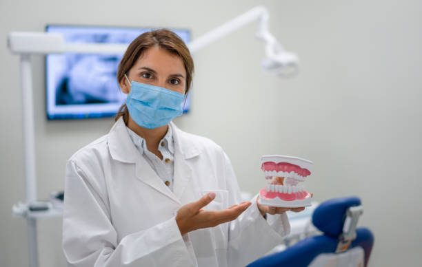 Best Orthodontic Emergency Dentist in Meriden, CT