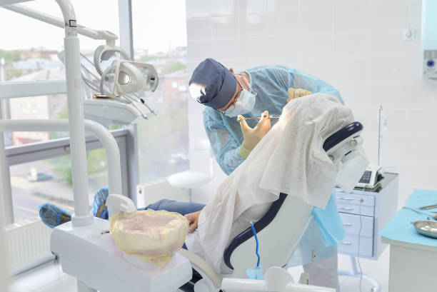 Best Broken or Cracked Tooth Emergency Dentist in Meriden, CT
